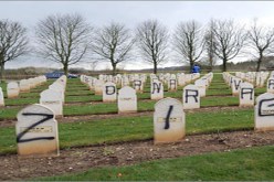 تدنيس نحو ثلاثين قبرا تعود لمسلمين في جنوب غرب فرنسا