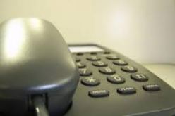 الاشتراك في الهاتف الثابت في انخفاض و النقال يسجل 7 ملايير مستعمل في العالم