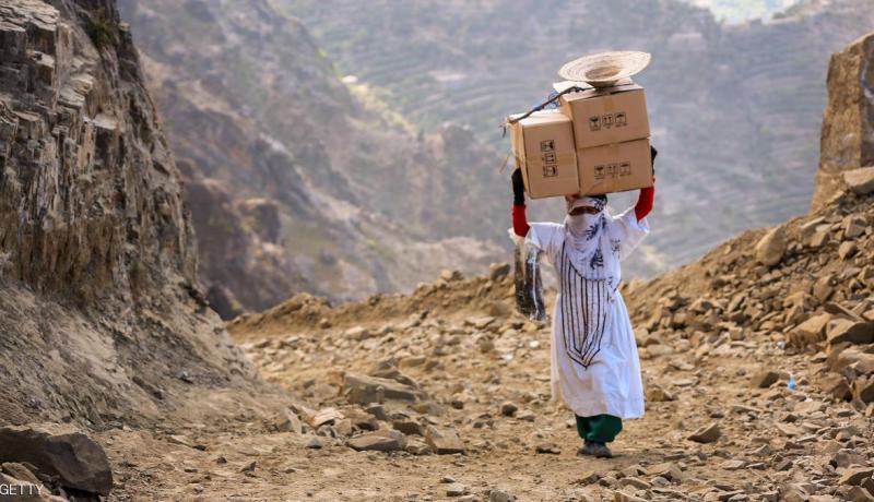 الحوثيون يصادرون 286 شاحنة مساعدات غذائية لتعز