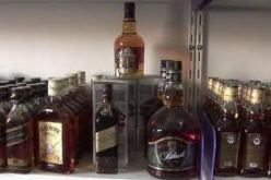 حجز كمية معتبرة من المشروبات الكحولية  وتوقيف تاجرها في غيليزان