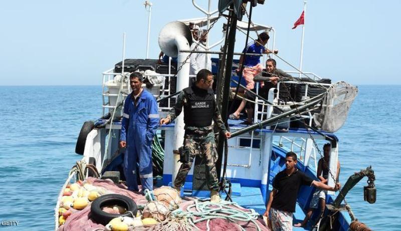الإفراج عن 54 بحارا تونسيا احتجزوا في ليبيا