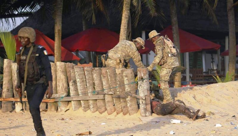 القاعدة تتبنى هجوم كوت ديفوار