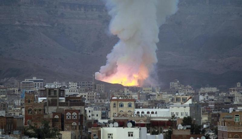 طيران التحالف العربي يستهدف معسكرات الحوثيين والمخلوع صالح في اليمن