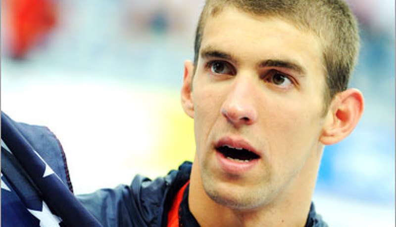 الاتحاد الأميركي للسباحة يوقف الأسطورة الاولمبية