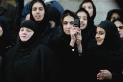 مساجد بريطانيا تمنع النساء من الفايسبوك وارتداء السراويل