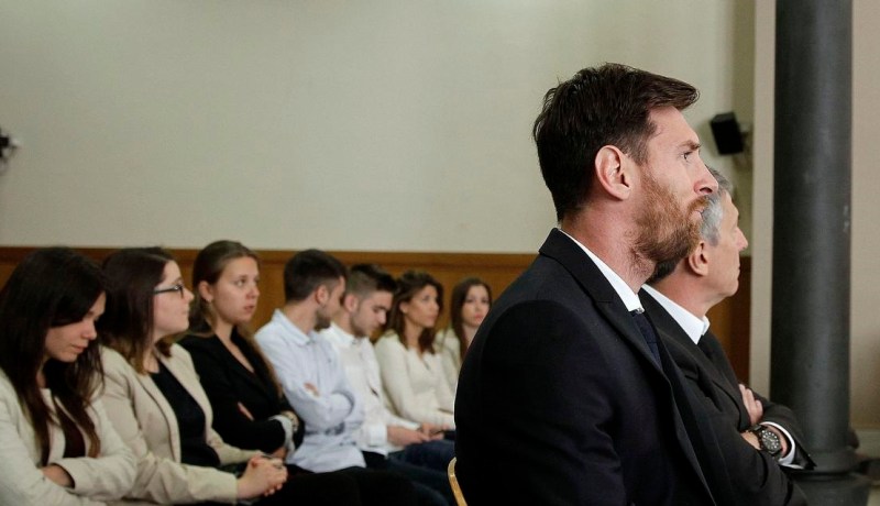 السجن 21 شهرا لميسي والسبب