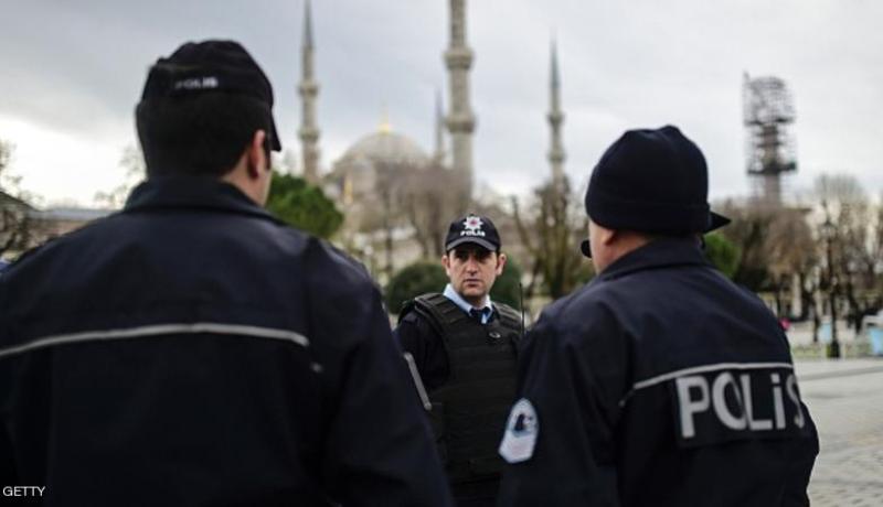 تركيا تعتقل صحفيا فرنسيا في منطقة غازي عنتاب