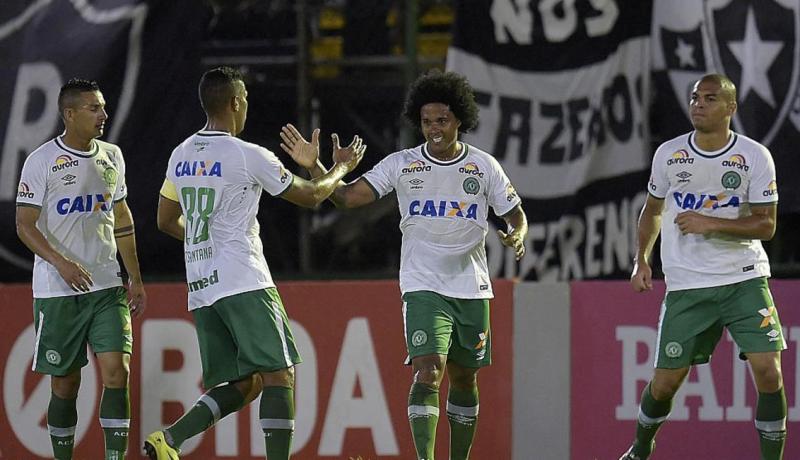 تحطم طائرة تنقل فريقا برازيليا متوجهة نحو كولومبيا