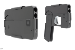 هاتف آيفون على شكل مسدس يثير حالة استنفار في صفوف الشرطة الأوروبية