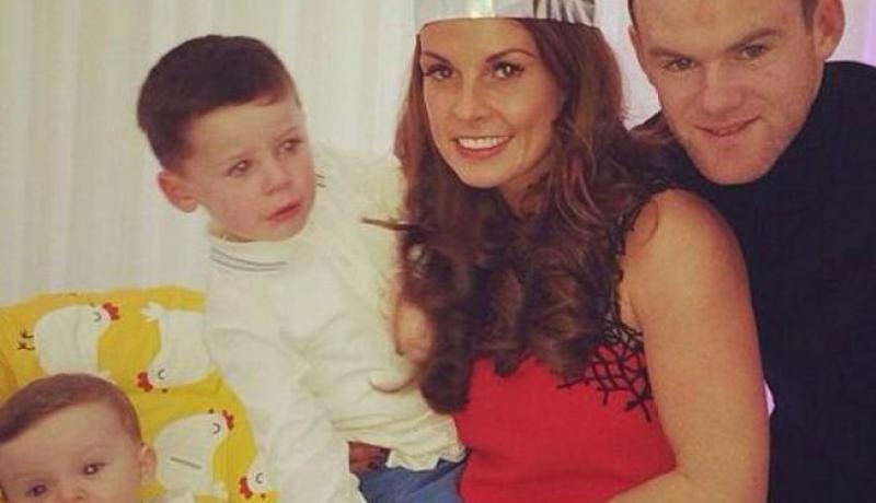 زوجته :” روني يصيب أطفالنا بالكآبة وأحيانا أشكك في قواه العقلية “