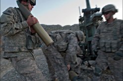 عنصر من حرس الحدود الافغاني يقتل 4 من رفاقه في افغانستان