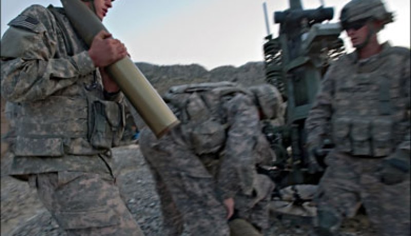 عنصر من حرس الحدود الافغاني يقتل 4 من رفاقه في افغانستان