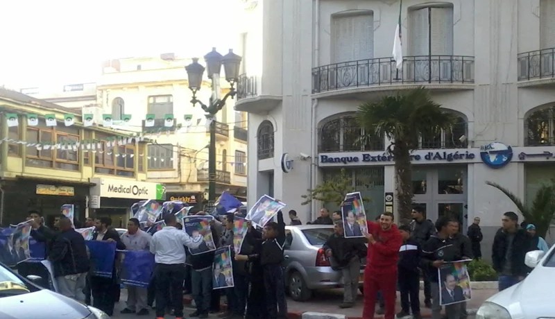 الشرطة تطوّق أنصار العهدة الرابعة قرب تجمّع بن فليس في تلمسان