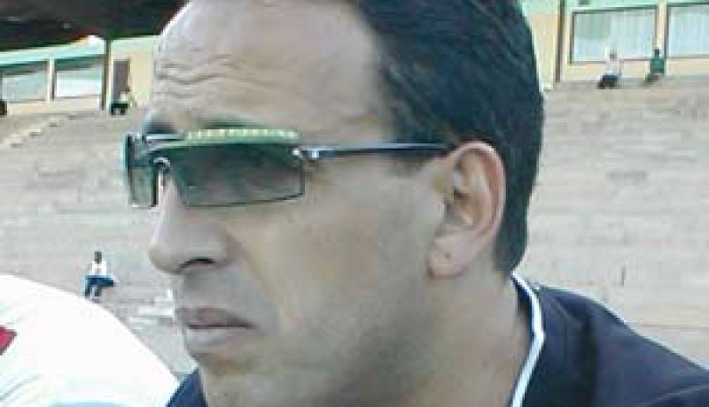 آيت جودي قريبا من تدريب سطيف