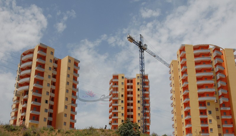 المقاولات الجزائرية لا يمكنها إنجاز أكثر من 30 ألـف مسكــن سنـويا