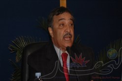 ‬ شريف رحمـاني‮ ‬يقرّ‮ ‬بضرورة إقالة السيناتور بعد اكتشاف خيانة داخل الحزب بالولاية