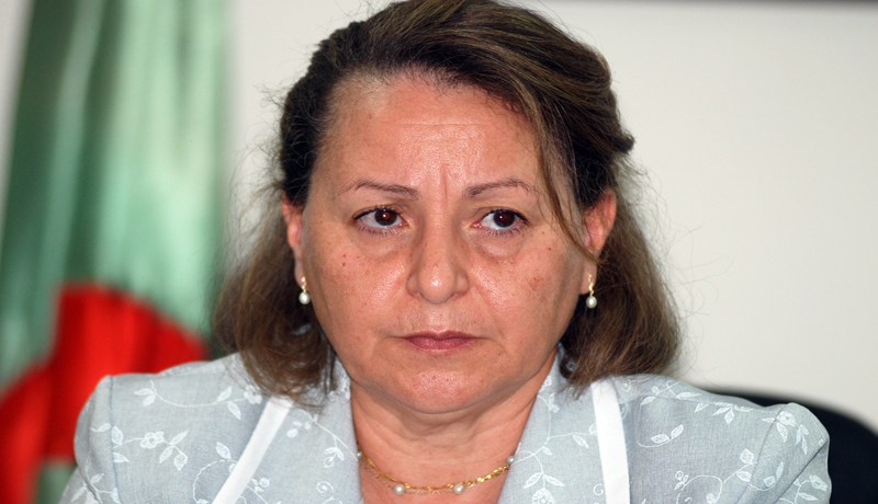 هكـذا خسـرت الجـزائـر مليـاري دولار بــسبـب سلـطـة الضـبـط