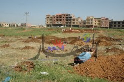 إجــلاء الأراضي‮ ‬الفــلاحية مـن الســكان‮..‬