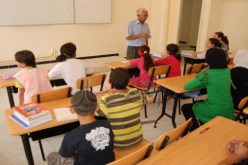 دروس حضورية للتلاميذ المقبلين على امتحان شهادتي‮ ''‬الباك‮'' ‬و‮''‬البيام‮'' ‬في‮ ‬الجنوب