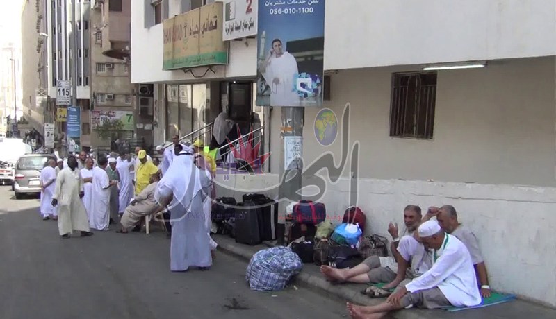 حجّاج جزائريون‮ ‬يحتجّون ويمتنعون عن دخول فندق في‮ ‬مكة