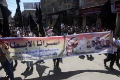 إضراب عام في جميع الأراضي الفلسطينية تضامنا مع الأسرى