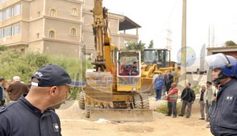 هدم 15 فيلا غير شرعية في العاشور بالعاصمة