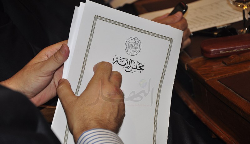 21 سيناتورا يغادرون الثلث الرئاسي !