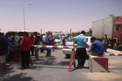 سكان 3 ‬أحياء في‮ ‬الشريعة‮ ‬يقطعون الطرقات ويحرقون العجلات والسلطات‮ ‬غائبة