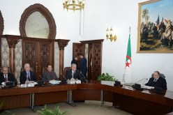 مشروع تعديل الدستور يخصص أهمية قصوى لحقوق الانسان