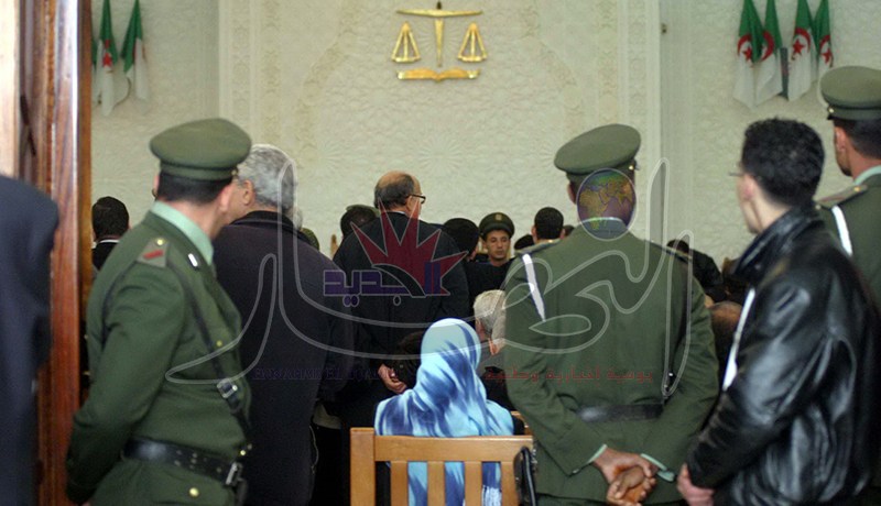 يحتال على مواطن ويفر بمركبة باعها له بعد تسلّمه أزيد من 77 مليون سنتيم في الكاليتوس