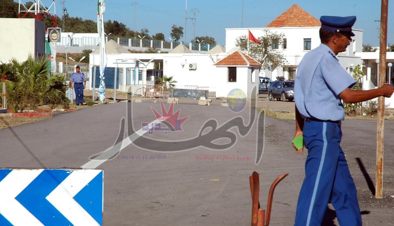 اللواء هامل يأمر بتعزيزات أمنية على المراكز الحدودية مع تونس