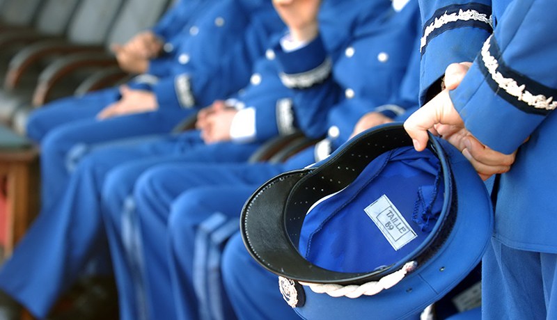 شرطي يعتدي على مواطن بـنطحة داخل مكتب الأمن بمستشفى زميرلي في الحراش