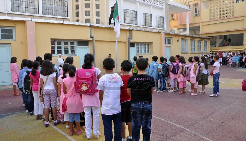 التلاميذ ضيّعوا 35 يوما من الدراسة والأساتــذة يرفضون التعويـض