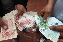 أسعار الأورو والدولار تلتهب بعد 24 ساعة من مداهمة السكوار