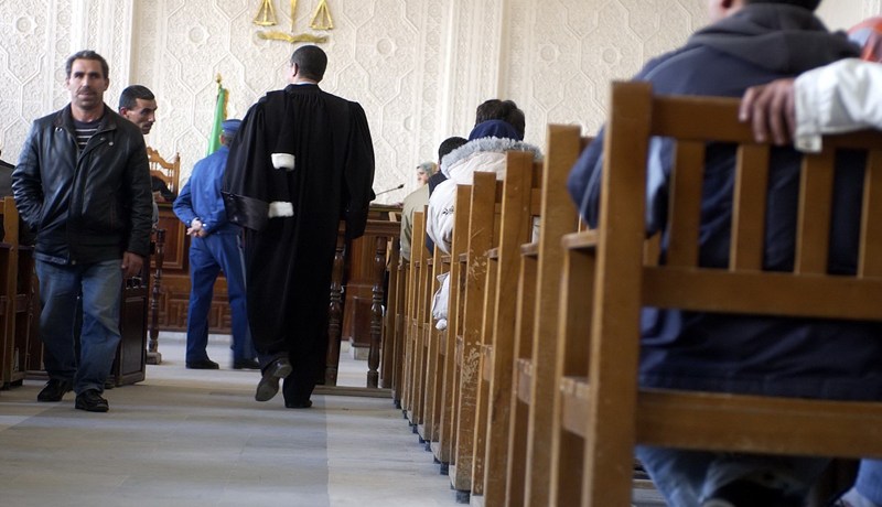 ضابطة شرطة مهددة بالإعدام بتهمة قتل زميلتها بالرصاص في سيدي بلعباس