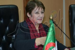 بن غبريت تستنجد بالأساتذة التابعين لـ UGTA لإنقاذ البكالوريا