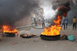 مواطنون يحتجون ويغلقون الطريق الوطني رقم 19 بالشطية في الشلف