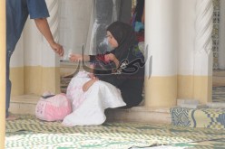 غزو أجنبي للمساجد تحت شعار  ندّيهم دراهم