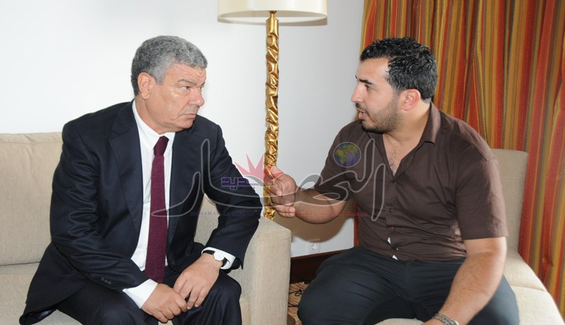 على عبادة وبلعياط التسليم بالأمر الواقع.. وأدعو من له حسابات معنا أن يستعد للحساب