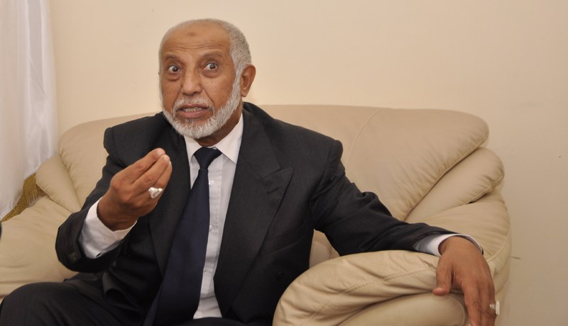 بلخــادم لم يوقّع مع جماعة بلعيــاط…ولن يحضرأي لجنة مركزية خارج الشرعية
