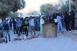 تجار الفيرندو يحتجون أمام مقر ديوان الوالي في قسنطينة