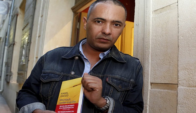 الذين تظاهروا يوم الجمعة أغبياء