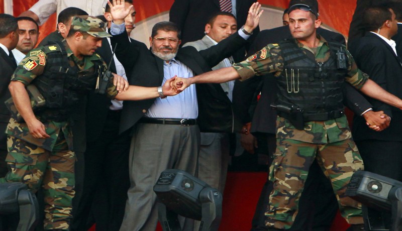 الجيش ينقذ مصر من مرسي
