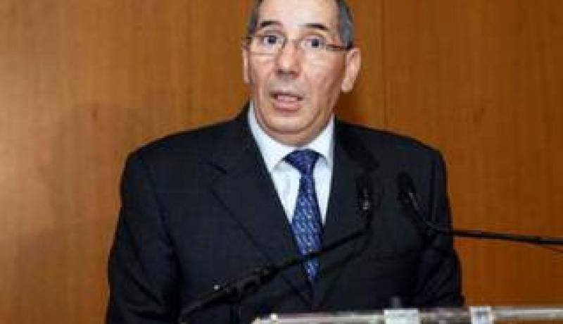 هذا هو الجنرال توفيق.. لمن لا يعرفه
