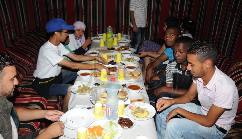 مطاعم رحمة 5 نجوم في سيدي يحيى