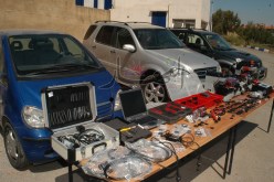 مغاربة على رأس شبكة لتزوير السيارات بغرض تهريب الألبسة والخمور في تلمسان
