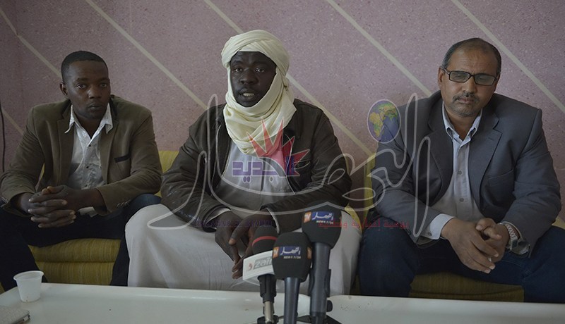 الحديث عن أياد أجنبية عبث ولا نستخرج جواز السفر إلا للحج أو العمرة