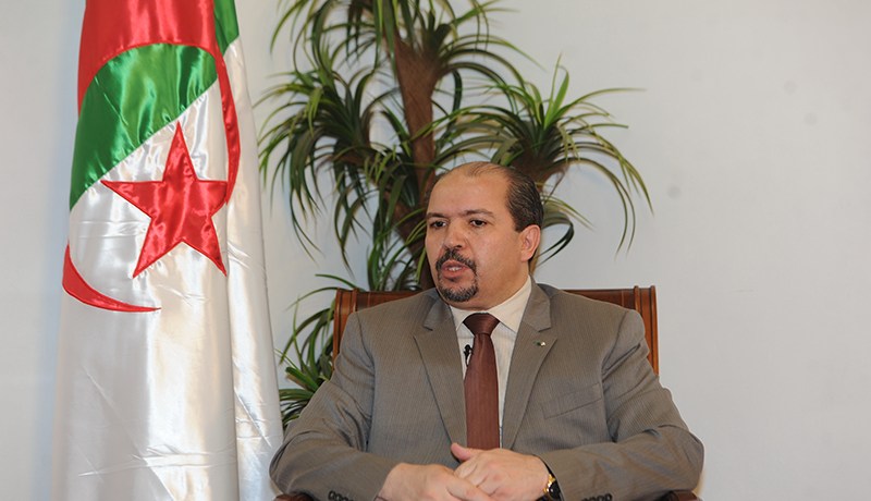 وزير الشؤون الدينية يطلق النار على السلفيين الرافضين للمذهب المالكي والصوفية