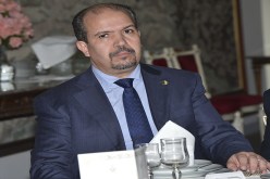 الفيس استغل حب الجزائريين للرسول للعودة إلى النشاط