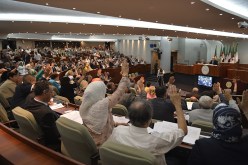 البرلمان يصادق بالإجماع على مشروع قانون الصيد البحري وتربية المائيات